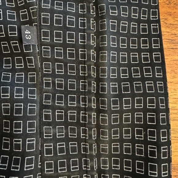 Z Zegna Men's Geometric Button Down Dress Shirt / 43 - Picture 11 of 11
